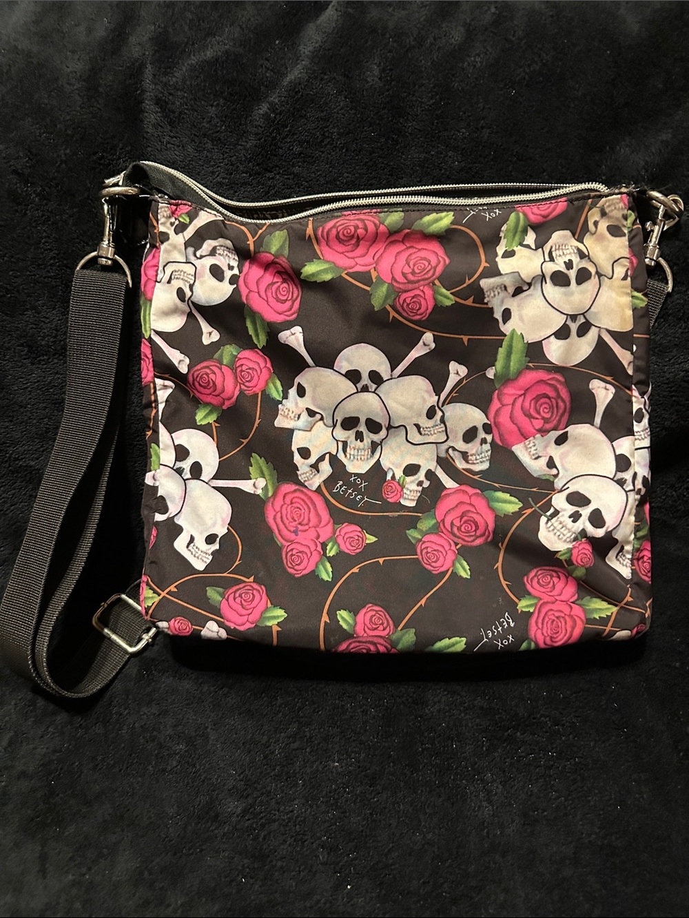 Betsey Johnson Black Crossbody Bag with Pink Rose & Skull Motif - Picture 5 of 5